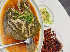 -万龙洲海鲜(大兴绿地缤纷城店)