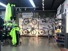 -迪卡侬(南二环店)