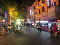 -吉庆街美食广场