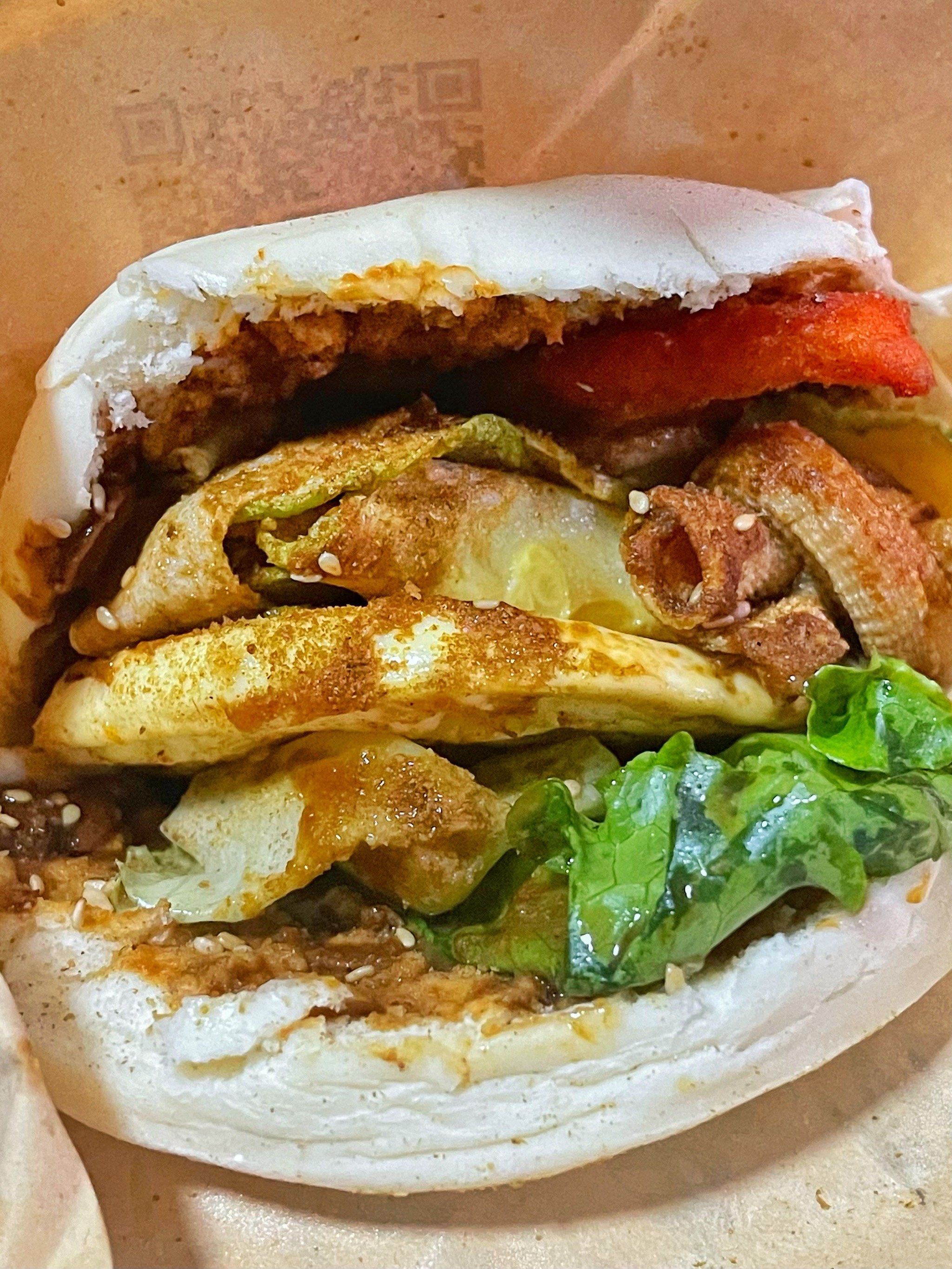 我怎么才知道宝龙有这么好吃的济宁夹饼呀!