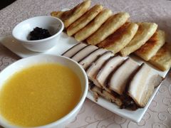 熏肉大饼-聚友居酒楼