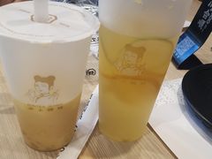 -沪上阿姨·精选茶饮(十一经路店)