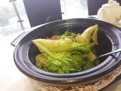 啫啫生菜煲-新斗记·新派老粤菜(海上世界店)