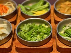 -银米·云南传统过桥米线(双廊黑金冠店)