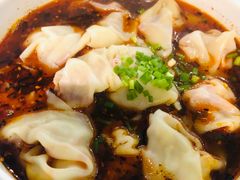 -重庆老字号·吴抄手·高豆花(T3航站楼店)