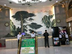 -绿岛汤泉韩式休闲会所