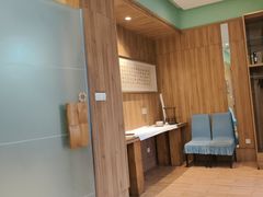 -老街坊美食汇(玉兰大街店)