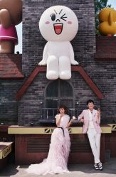 -雪中彩影婚纱摄影·微光艺术中心