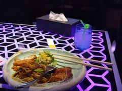 -K+全国连锁KTV(绿地缤纷天地店)