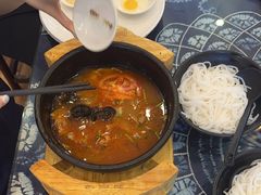 -桥香园过桥米线(国贸店)