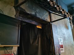 -荒岛实景沉浸密室(江汉路1店)