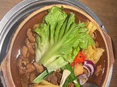 -蔡婶牛腩牛杂煲(长安万科店)