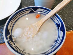南瓜醪糟汤圆-福苗小骆驼烧烤(大唐不夜城店)