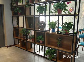这次看到他家有麻将的团购，和同学他们一起去的