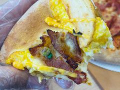 -达美乐比萨(政立路店)