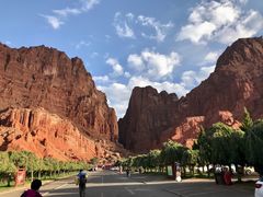 -天山神秘大峡谷