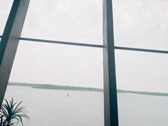 -抱抱地球咖啡馆(国家海洋博物馆店)