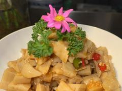 -昆山裕元花园酒店·温莎西餐厅