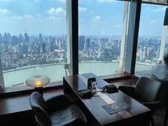 -FLAIR顶层餐厅酒吧(浦东丽思卡尔顿酒店)