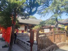 -灵岩山风景区