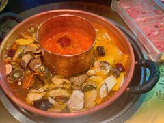 -菌自由丨野生菌火锅特色庭院餐厅(丽江古城店)