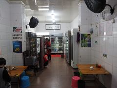 -雲记卢妈冷锅串串(中道街总店)