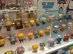 -泡泡玛特POPMART(蓝色港湾店)