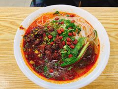 -王菊美食街