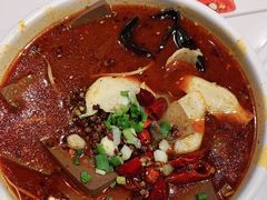 -渝是乎酸菜鱼·川渝小炒(新世界百货望京店)