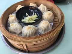 蟹黄汤包-食惠里小笼包面馆(越秀店)