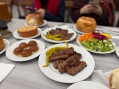 -Tarihi Sultanahmet Köftecisi Selim Usta