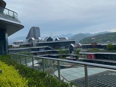 -LuOne凯德晶萃广场(徐家汇路店)