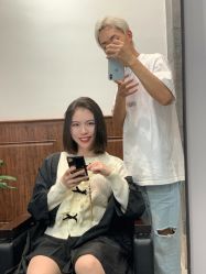 -FRIDAY星期五专业美发沙龙