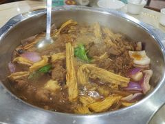 红烧牛肉锅-美兰春记食店·龙舌坡红烧牛肉