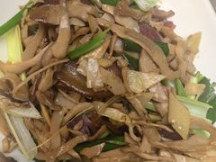 -云海肴·汽锅鸡·云南菜(广安门天虹店)