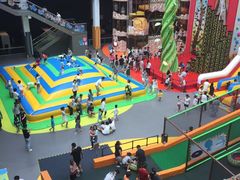 -蒙特利亲子乐园