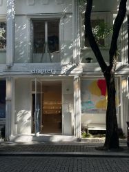 -SALON DE VANHADA