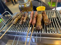 -喝丢一只鞋海鲜烧烤·海肠捞饭(北京街店)