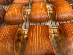 -VERIE BAKEHOUSE