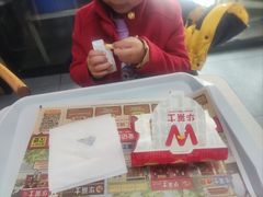 -华莱士·全鸡汉堡(五号路店)