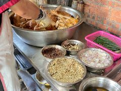 -红旗山庄(圭峰山店)