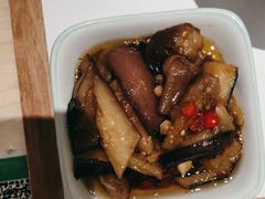 -老乡鸡(上海白玉兰广场店)