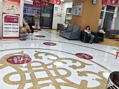 -雅悦齿科(顾村公园店)