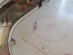 -冰纷万象滑冰场(二七万象城店)