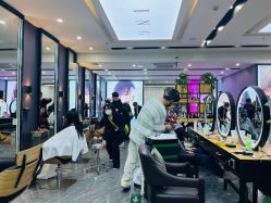 -藤野造型烫染·漂发