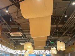 -瑞虹新天地月亮湾