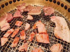 -铭牛烧肉·和牛海鲜自助(高新月牙湖店)