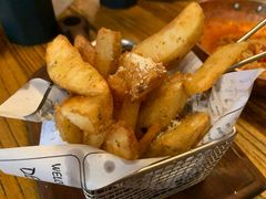 -I HOLIC艾豪丽披萨(KKone店)