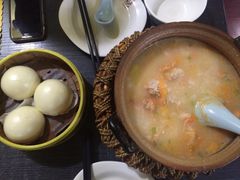 蛋黄流沙包-贰號小院潮汕砂锅粥(前海西街店)