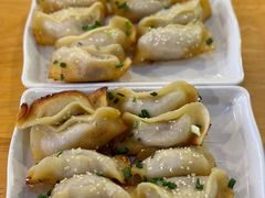 牛肉鍋貼-小姜锅贴(凤凰街店)